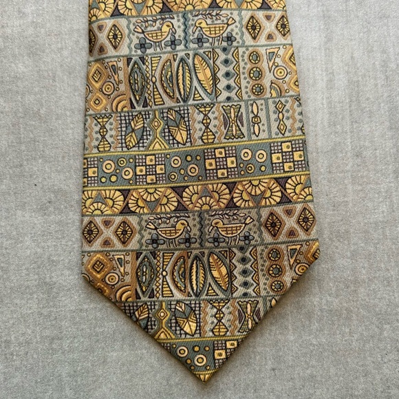 HERMES Egyptian Print - Picture 3 of 4